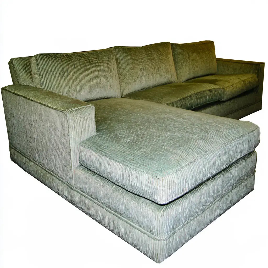 Sofá con asiento alargado y cojines amplios - verde